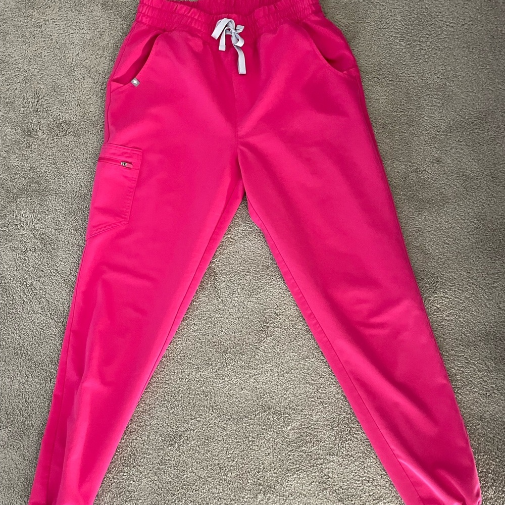 Figs Jogger High Waisted Scrub Bottoms RARE Hot Pink m/t